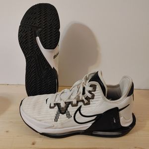 Nike Lebron Witness 6 Size 8.5 Mens White/White/Black Max Air